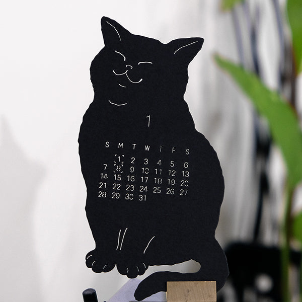 １２匹の黒猫カレンダー　2024